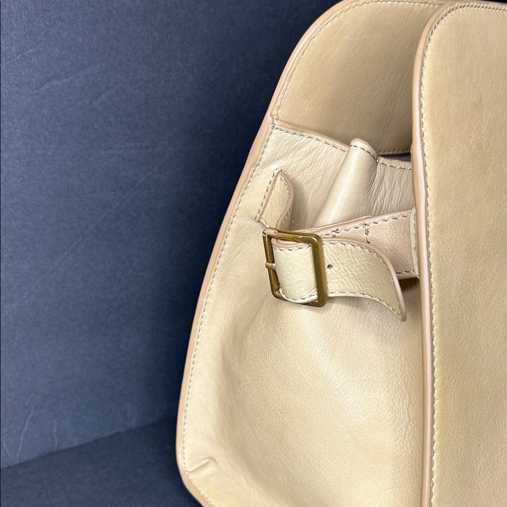 Margot New York Chic Beige Leather Satchel - Picture 3 of 15